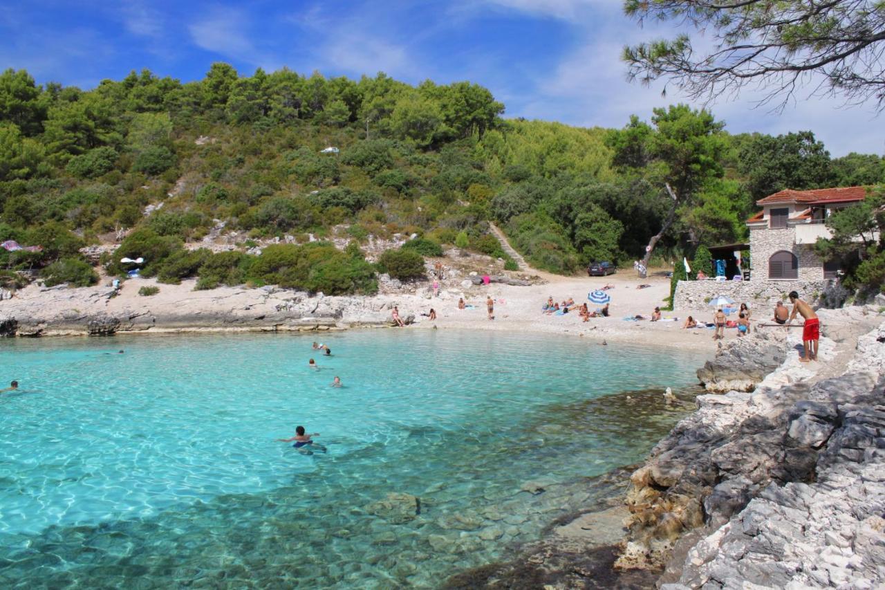 Family Friendly Apartments With A Swimming Pool Zavalatica, Korcula - 183 Εξωτερικό φωτογραφία
