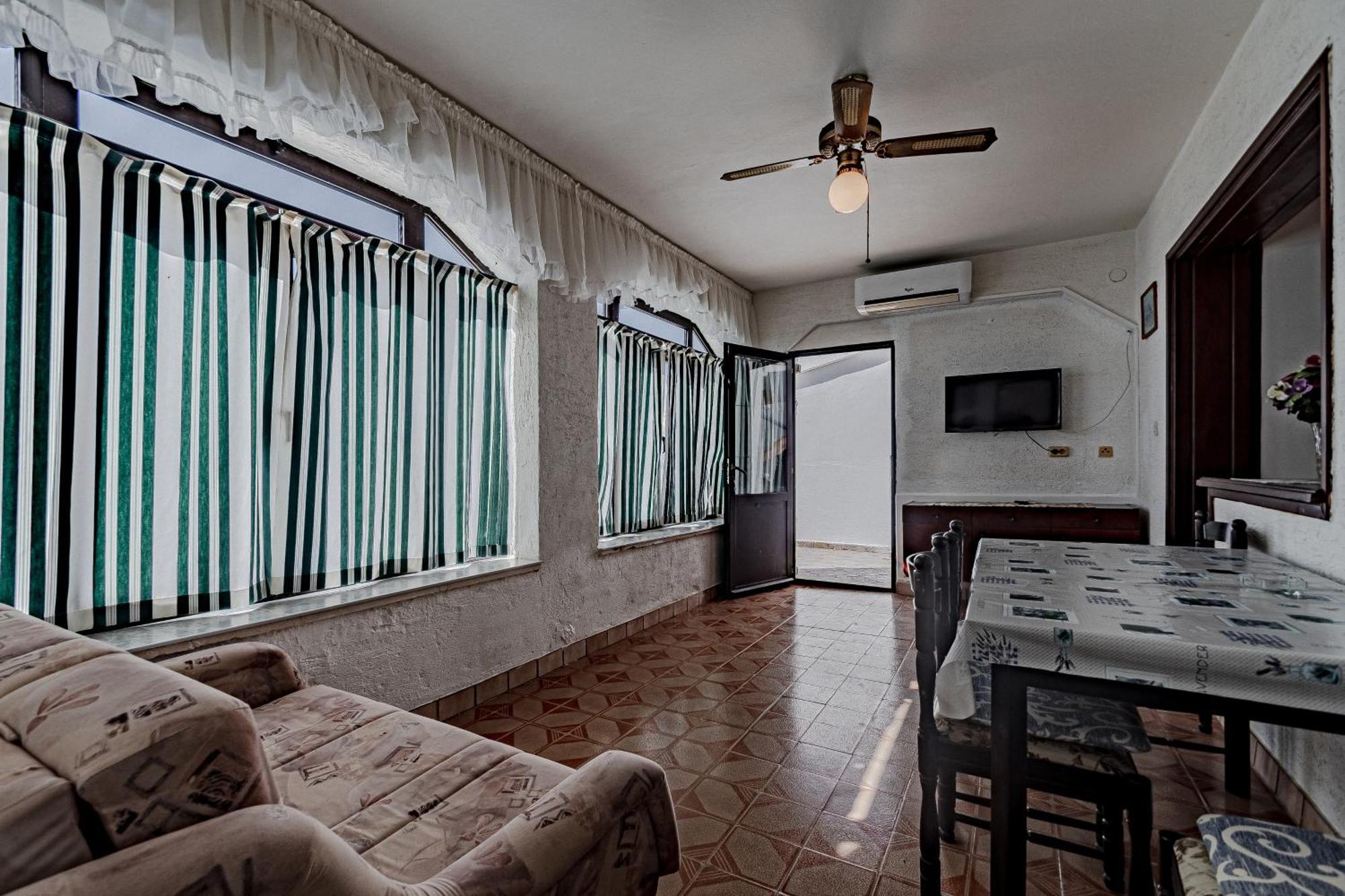 Family Friendly Apartments With A Swimming Pool Zavalatica, Korcula - 183 Εξωτερικό φωτογραφία