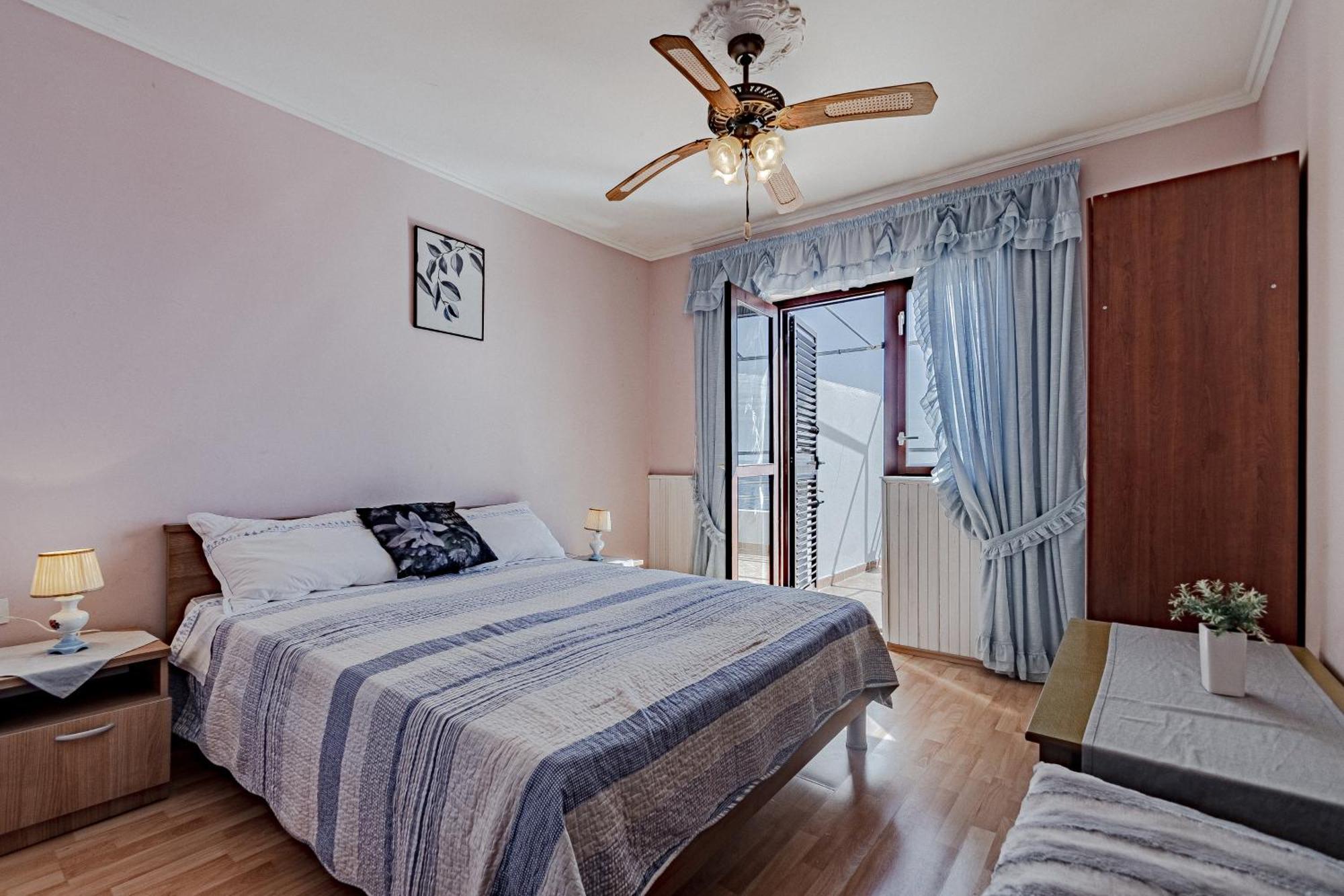 Family Friendly Apartments With A Swimming Pool Zavalatica, Korcula - 183 Εξωτερικό φωτογραφία