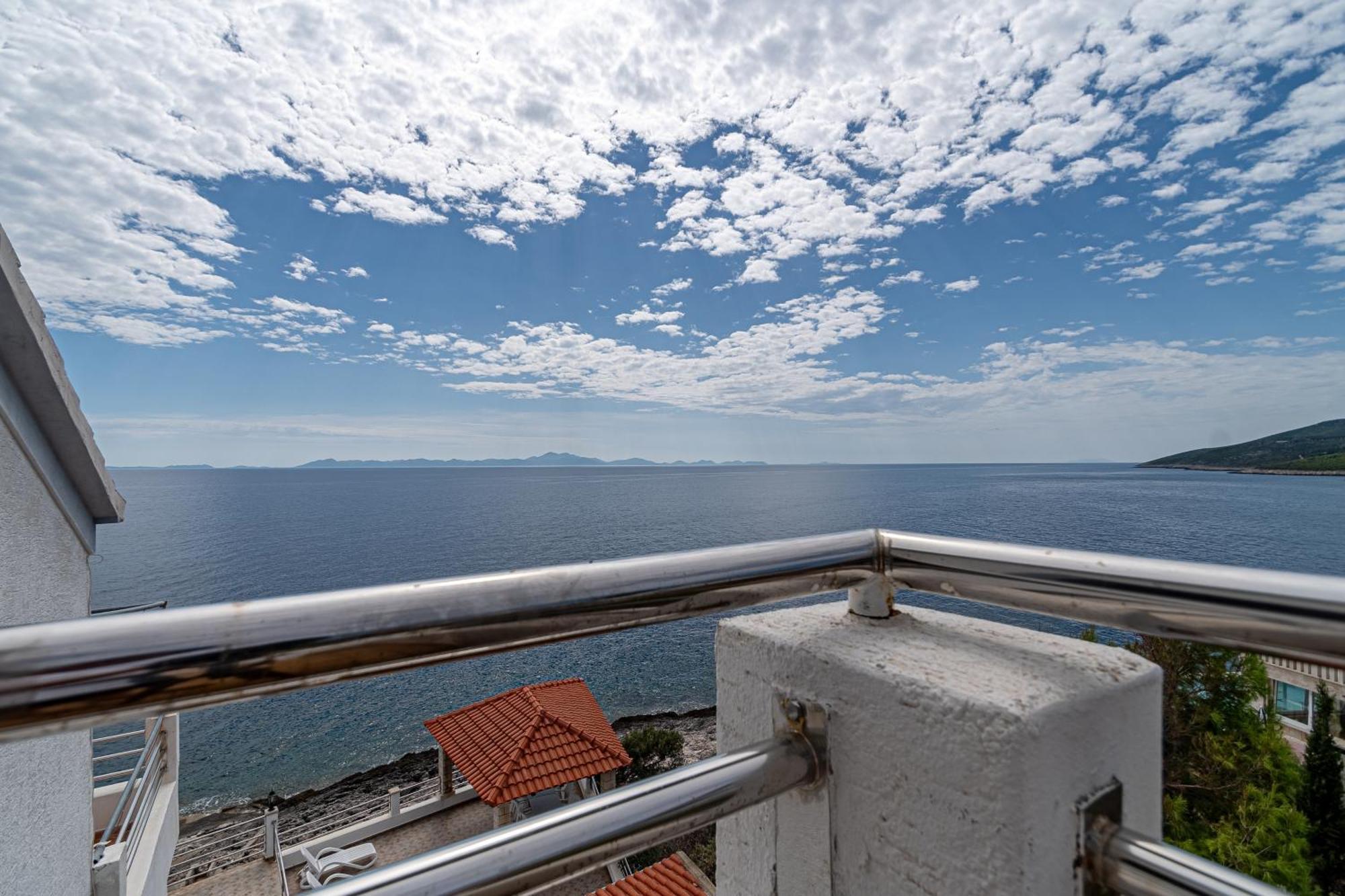 Family Friendly Apartments With A Swimming Pool Zavalatica, Korcula - 183 Εξωτερικό φωτογραφία